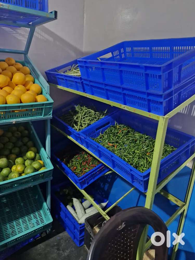 Vegitble stand and crates