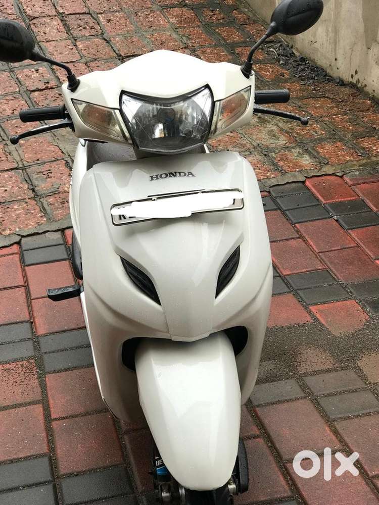 Honda activa 2015model