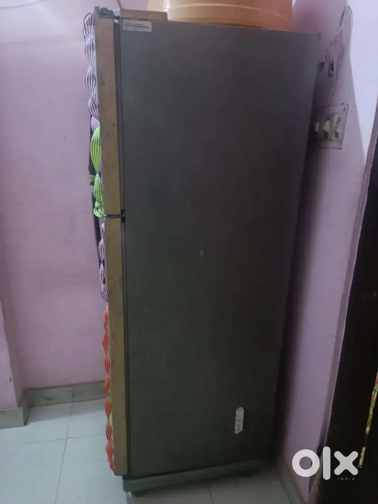 Samsung 308 litre inverter fridge