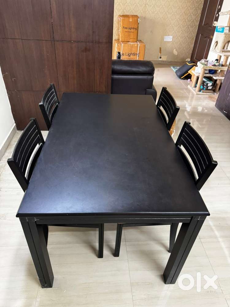 6 Seater Dining Table with 4 Chairs (Homecentre Brand))