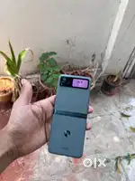 Moto razr flip mobile very less used