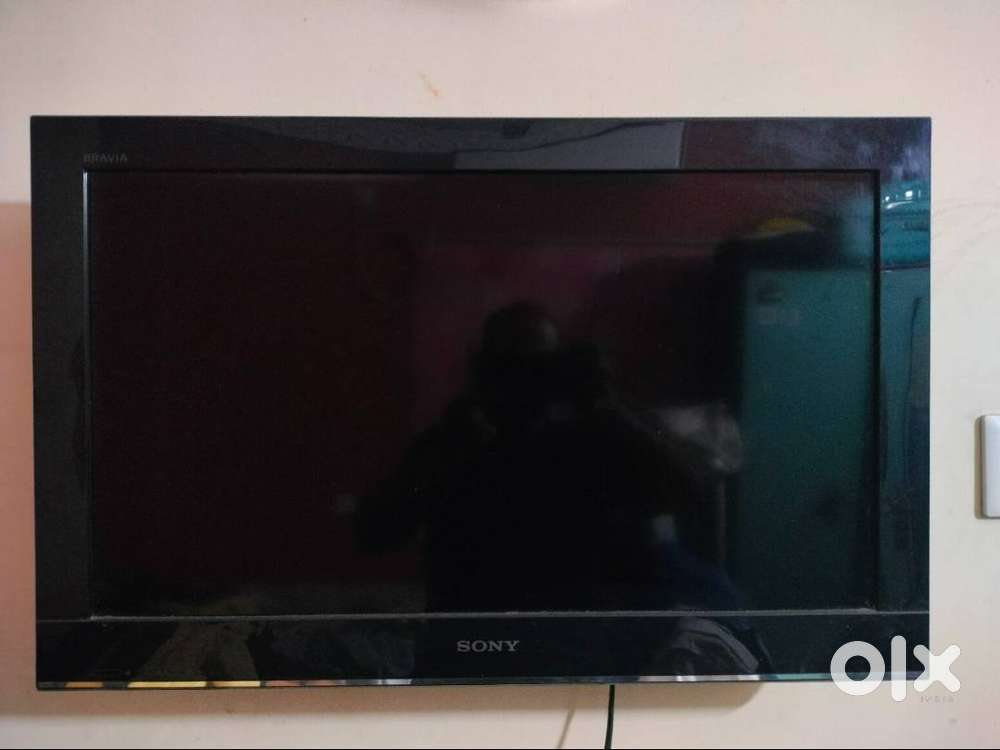 Sony Bravia TV ( 26 inch )