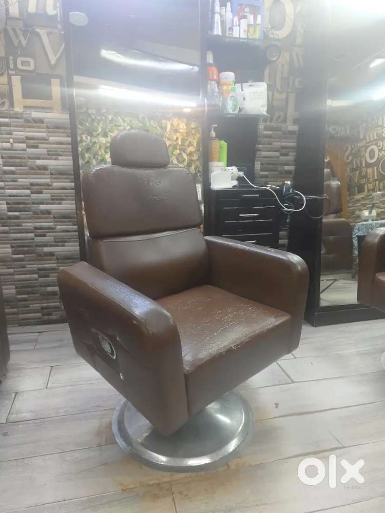 Salon chairs