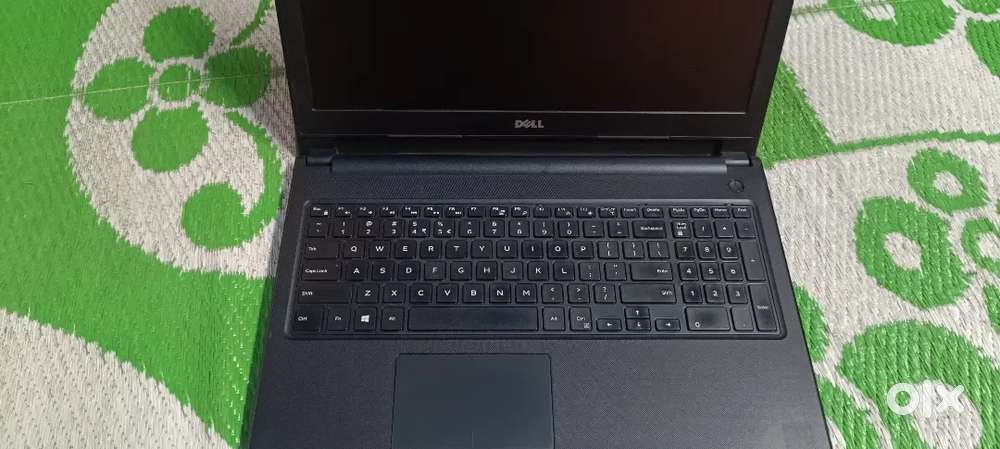 Dell i3 6th generation, 8gb ram,256gb SSD,500 gb HDD,good battery back