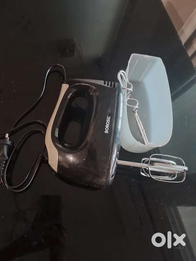 Electric hand  mixer /hand blender. Borosil brand
