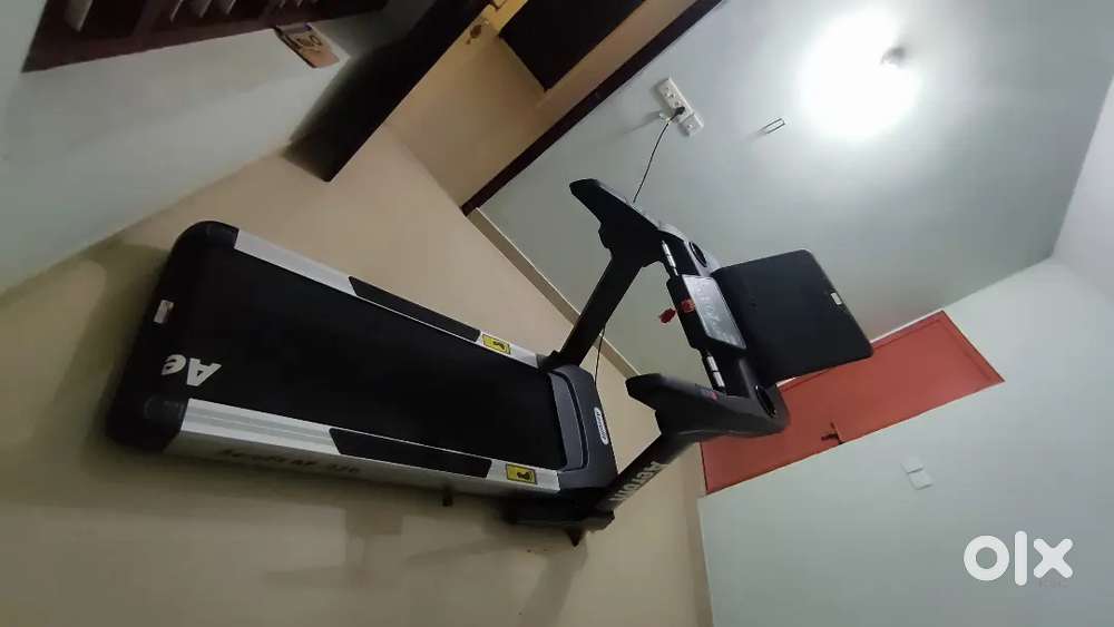 Treadmill AeroFit AF 226
