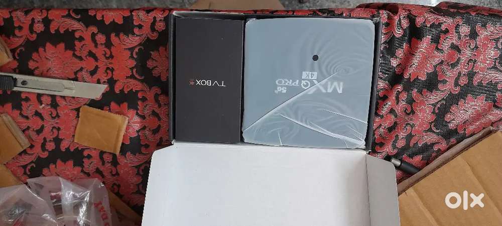 Android box 4k 5g 8gp Ram 16 GP Storage new piece