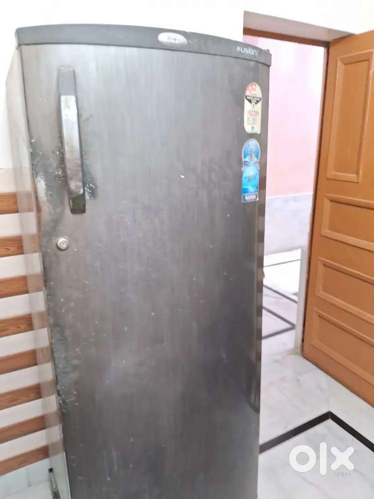 Refrigerator Whirlpool 310 litres