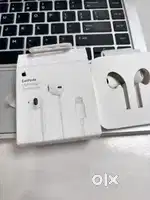 Apple Earphones