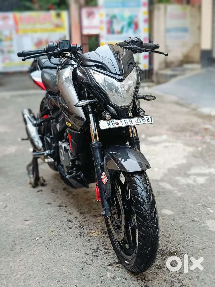 Ns200 bs4 bajaj urgently saleee