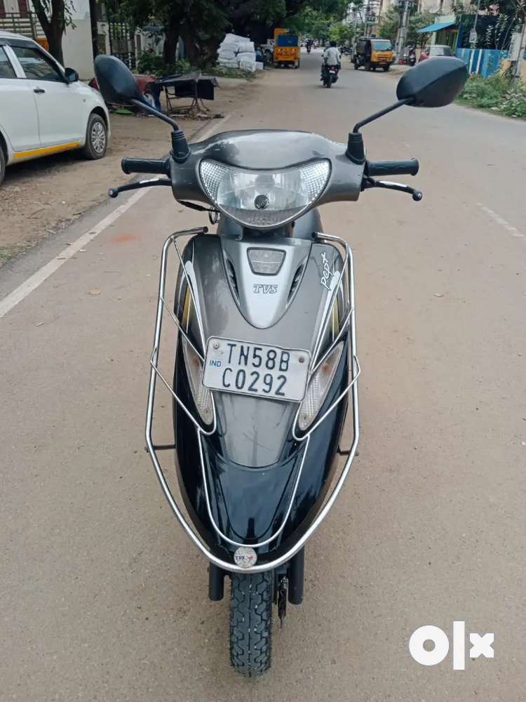 Scooty Pep Grey' colour