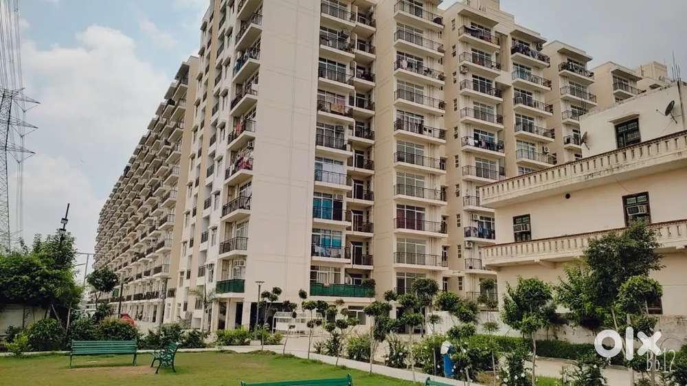 1bhk unfurnished flat 14000