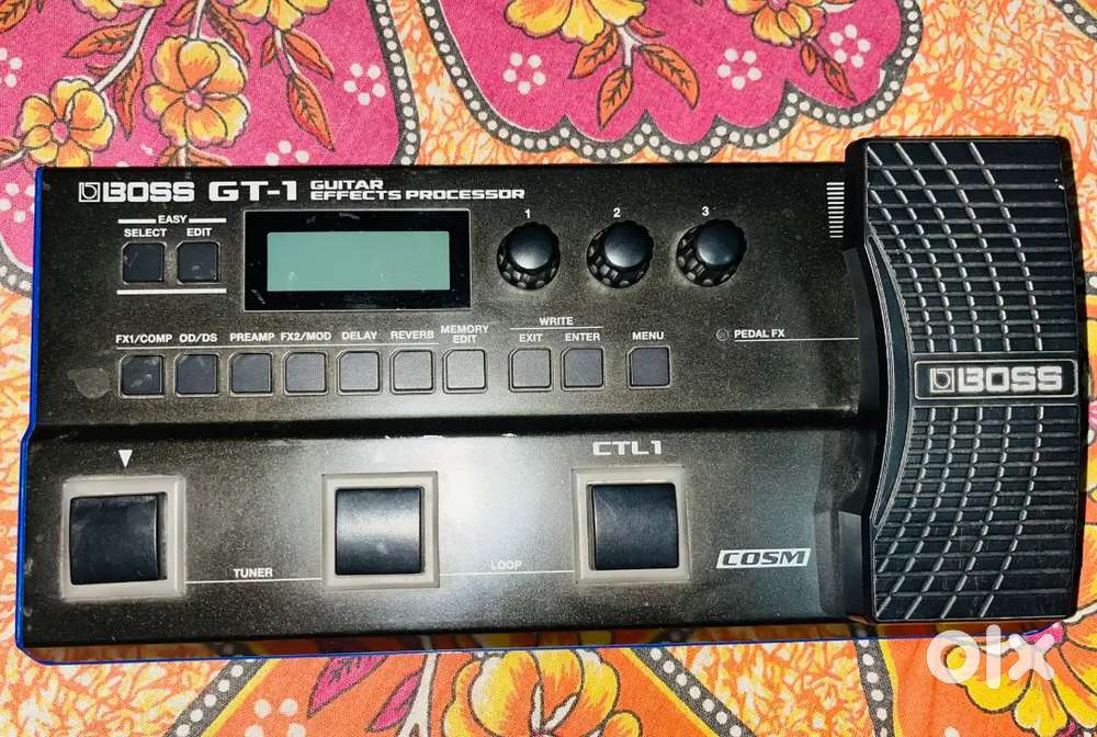 Boss GT -1 Guitar effects processor