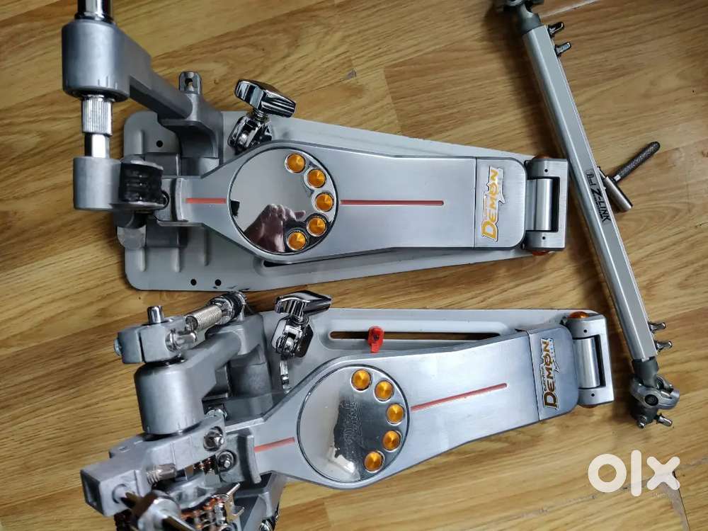 Tama Bassdrum pedal, Pearl double Bassdrum pedal