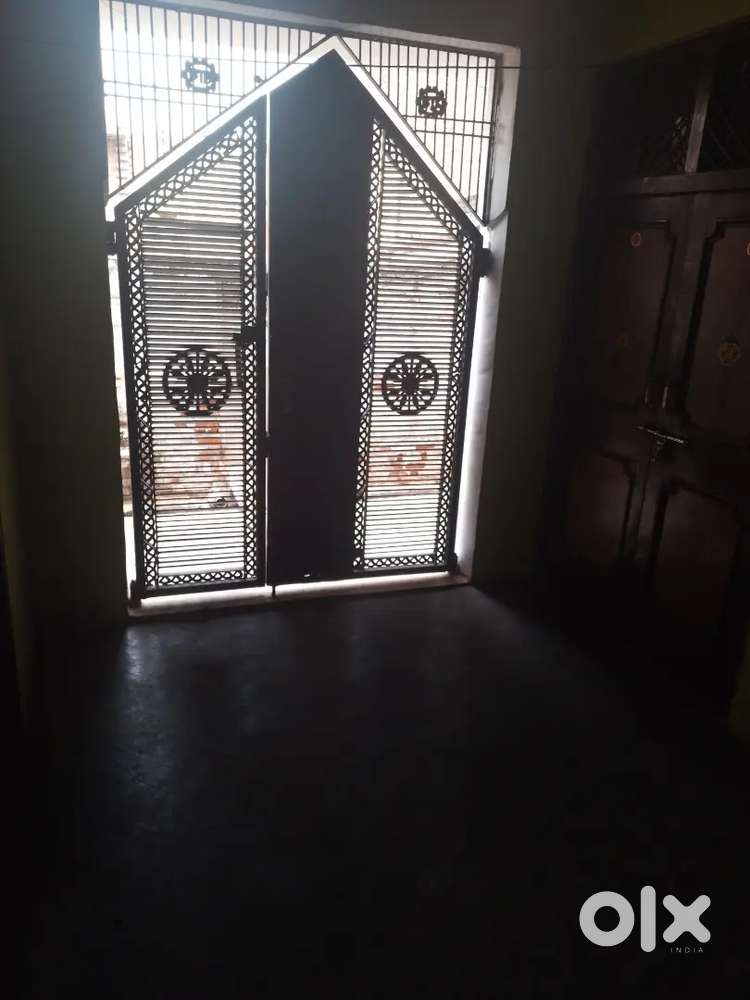 A vegiterian & humble family allowed