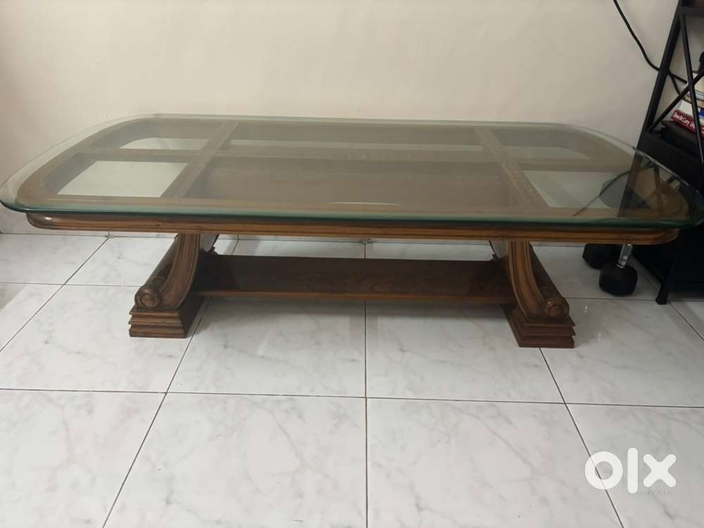 Dinning table in special  teak wood