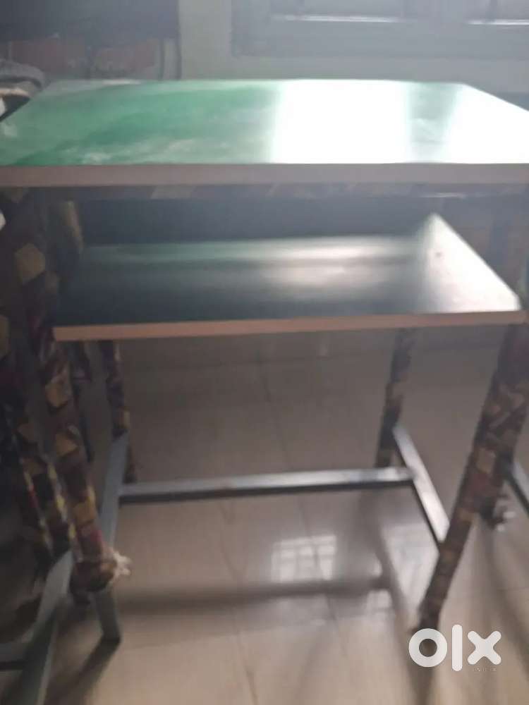 Study chair and table set