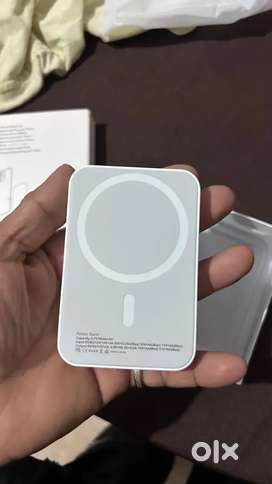 Power bank magsafe for iphones