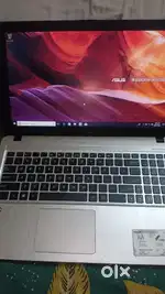 Laptop asus urgent sale , price 5000
