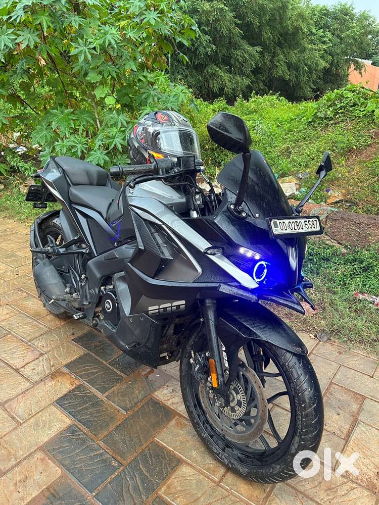 RS 200 is in excellent condition and well maintained for sell