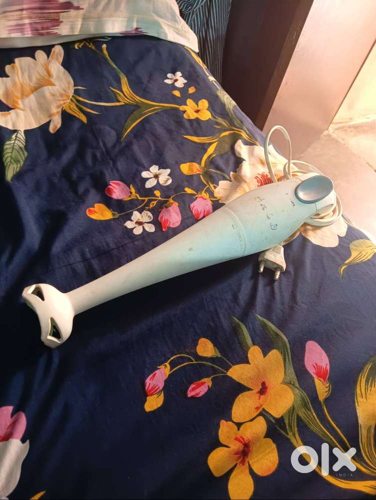 It's condition is too good Brand is Philips, HL 1350 -91/51/9 C 230 W