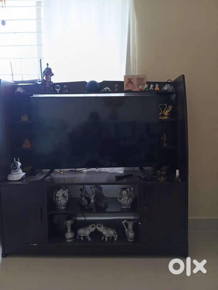Nilkamal TV unit 2 years old
