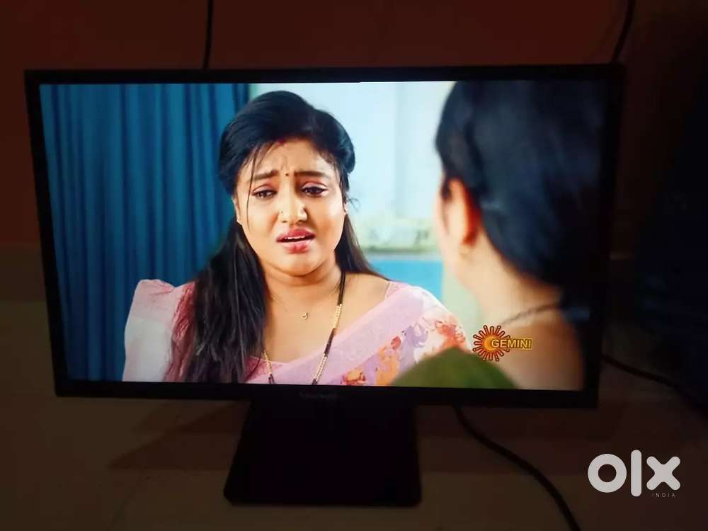 View sonic 24 inch full hd, +LG 22 inch full HD monitors two