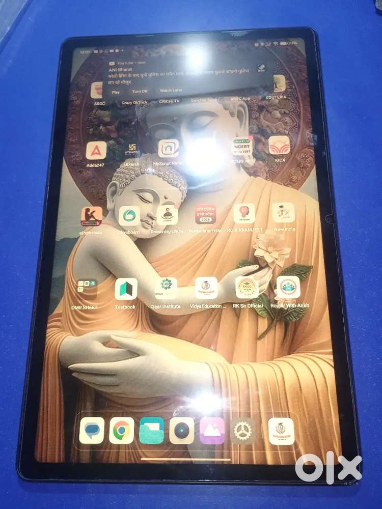 Realme pad 2 with pen