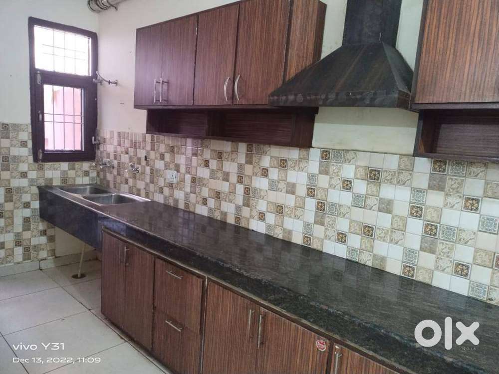 3 BHK First Floor Spacious House Sector-12