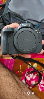 Canon R100 (Excellent Condition )
