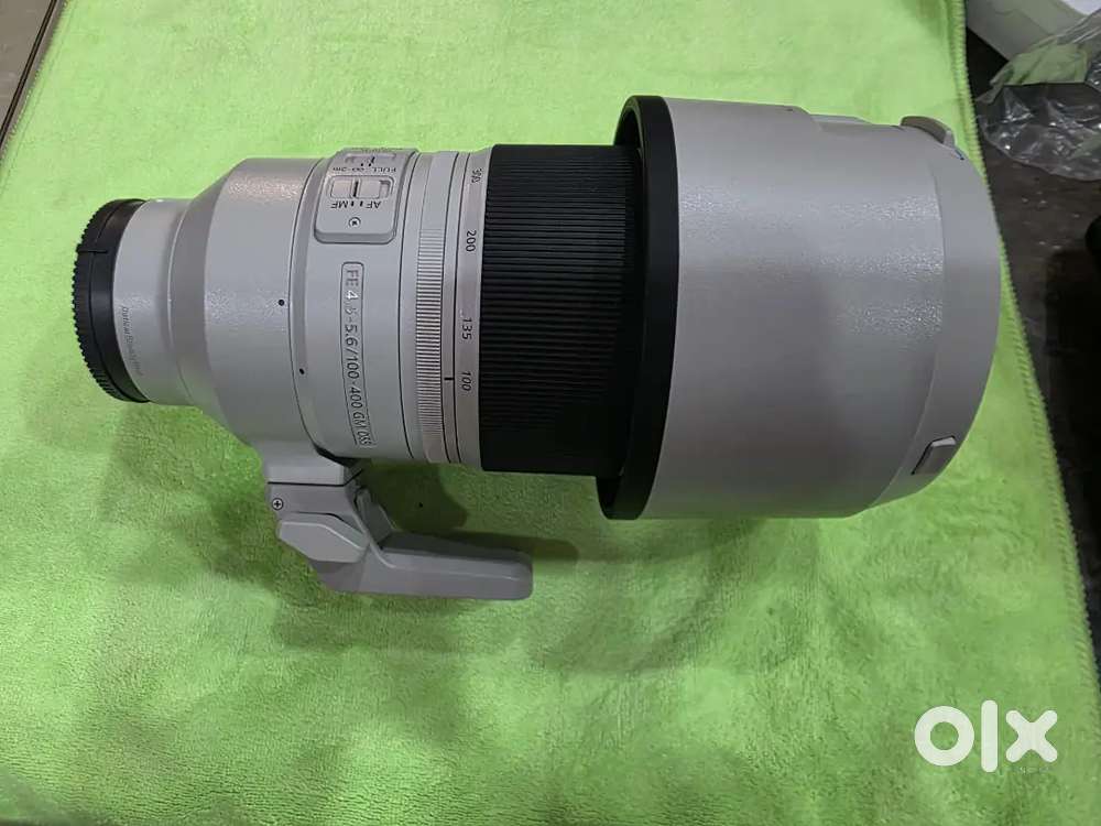 Sony G Master 100-400 mm FE4.5-5.6 lens