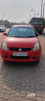 Maruti Suzuki Swift 2005 CNG & Hybrids 131000 Km Driven