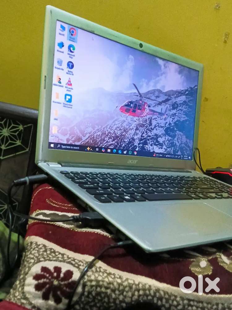 Laptop asipre v5-571