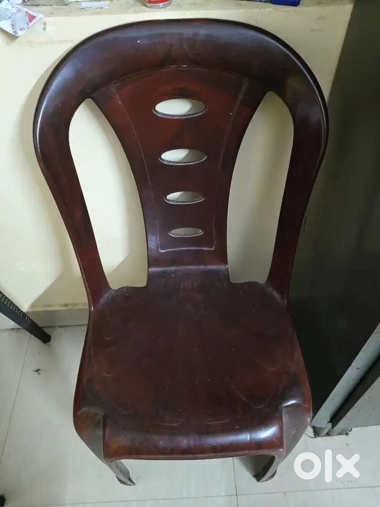 Sitting chair