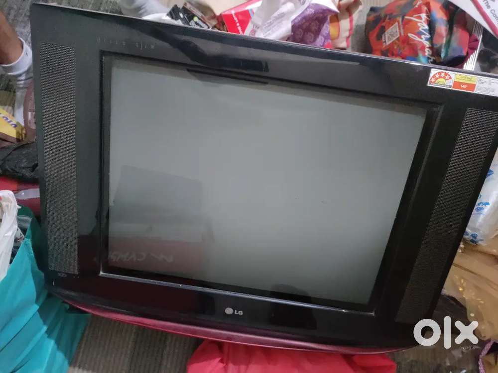 LG 21 Ultra CRT TV – Excellent Condition