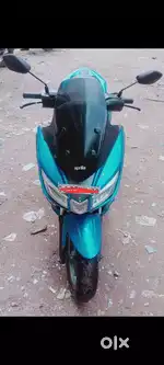 Aprilia sxr 125