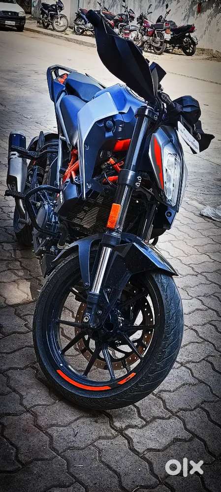 KTM Duke 250 bs6