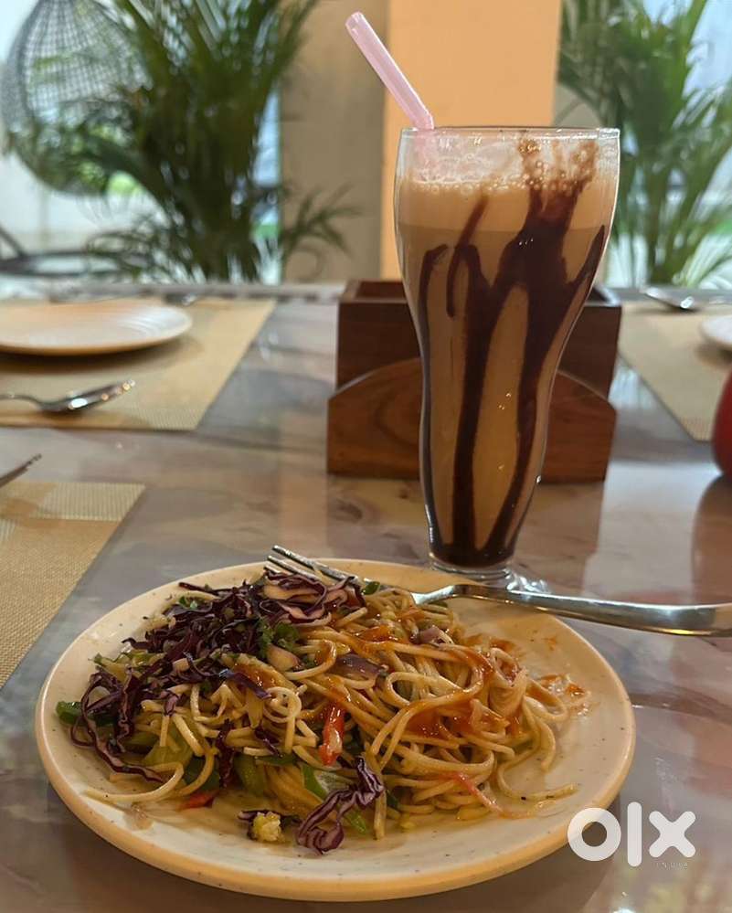 Rooms and restaurent