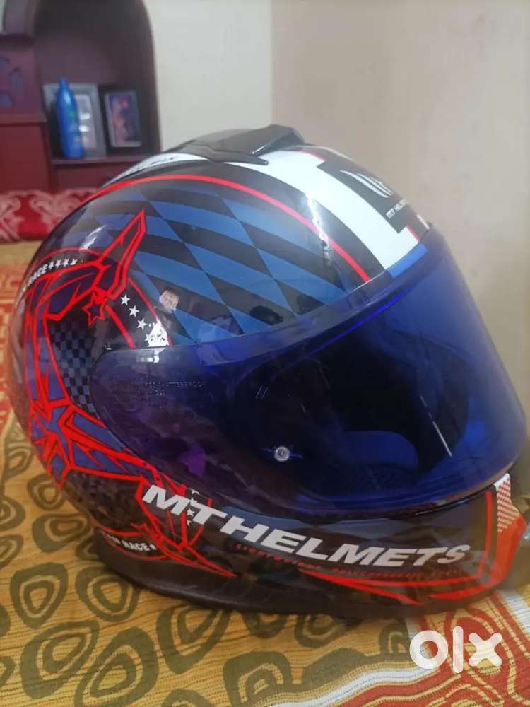 Helmet & bike riders things