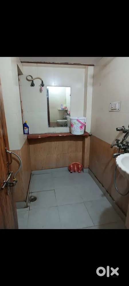 PG Vikas puri, Tilaknagar for Only Girls