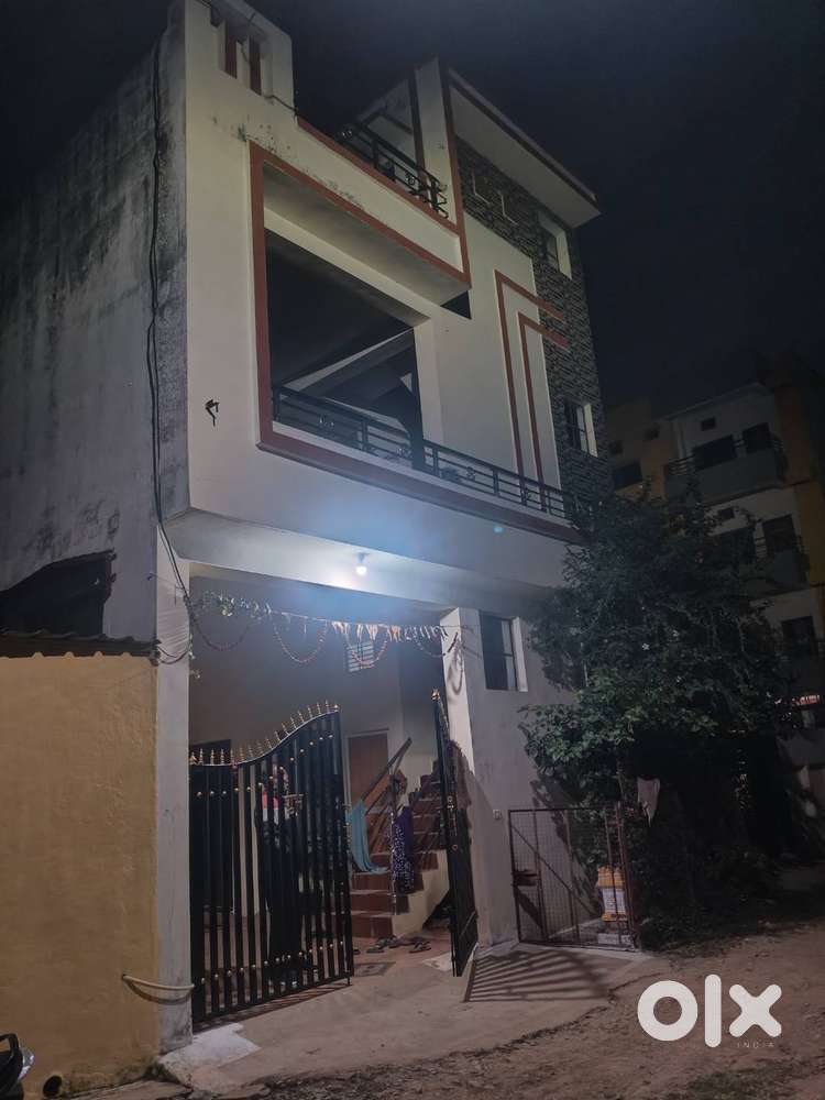 1BHK Room available for rent at 5000.