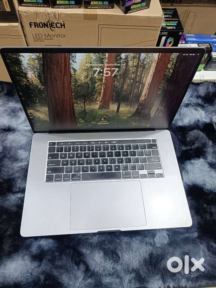 APPLE MAC BOOK A2141 I7 9THGEN BRAND NEW LAPTOP