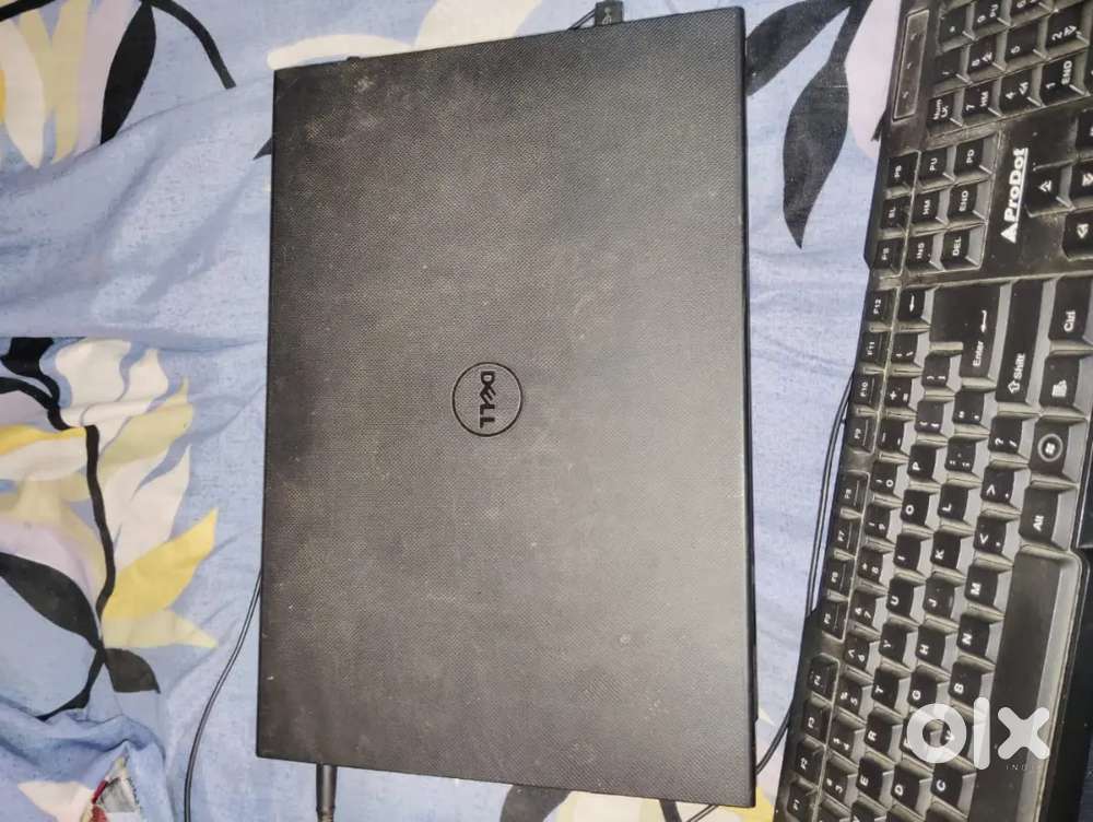 Dell inspiron 3000 Laptop
