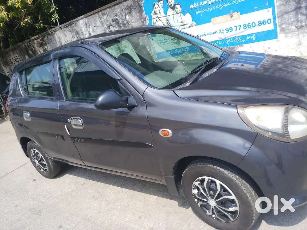 I AM SELLING MY MARUTI SUZUKI ALTO 800