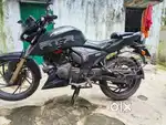 Tvs Apache rtr 2004v