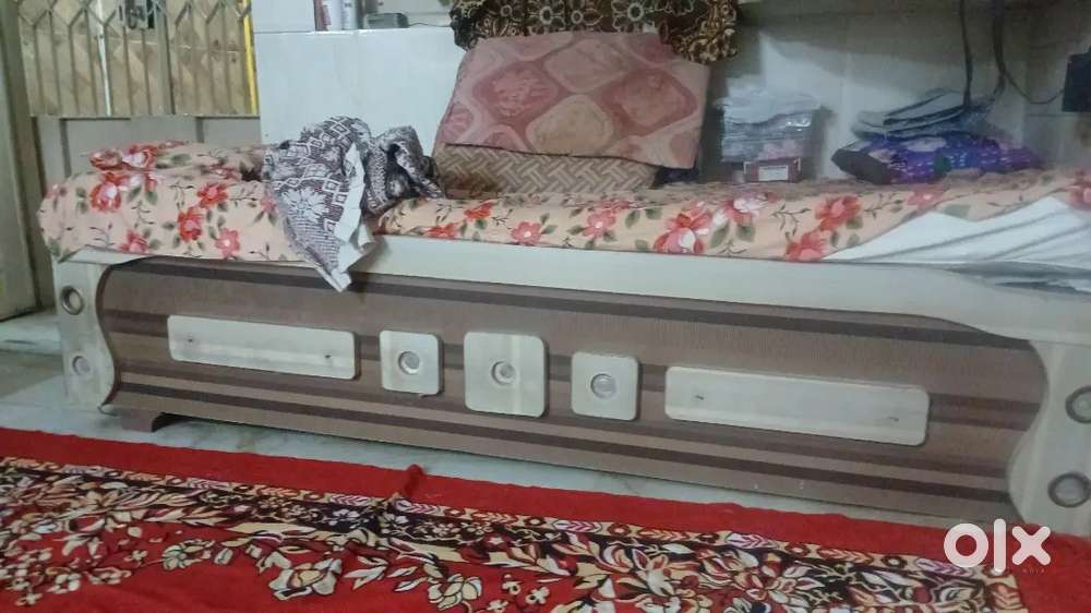 Single bed