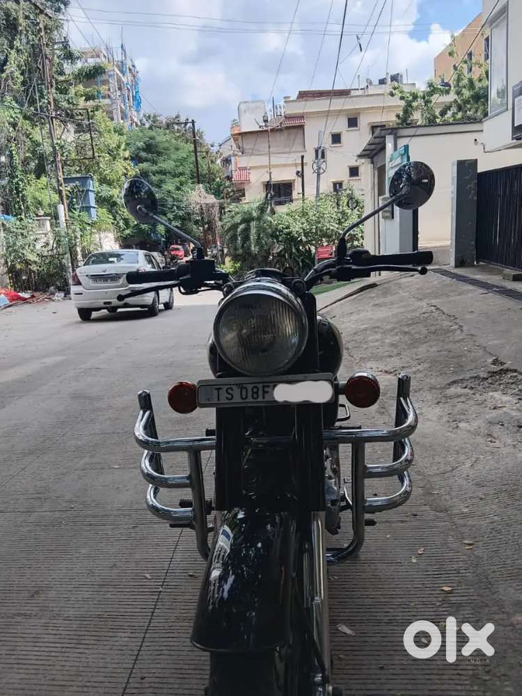 Royal Enfield Classic 350 CC Original Showroom Condition Original