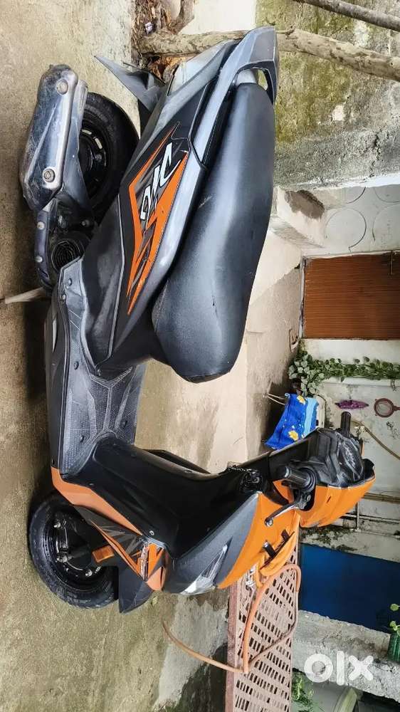 Mp 04 UE 5357