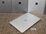 Apple Macbook Pro i9/32/512gb/5.5Gb Graphics  15inch Retina Touchbar
