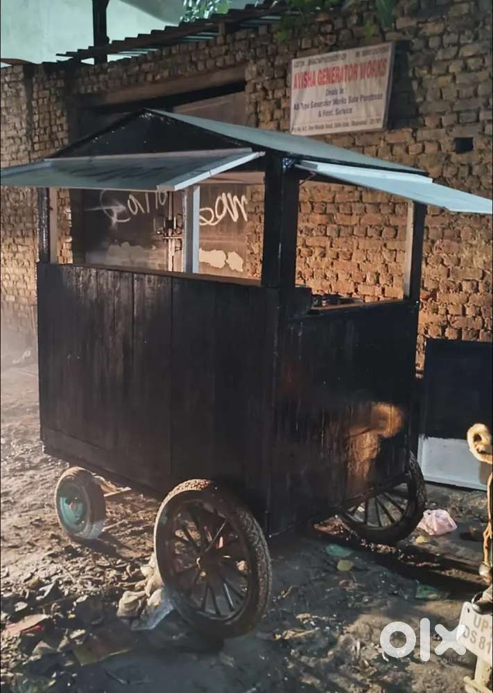 Cook for food cart
